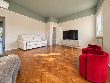 Quadrilocale ottimo stato, su più livelli, Centro, Cervia