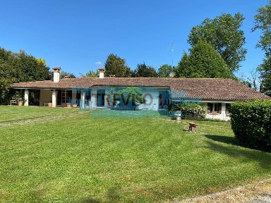 Villa unifamiliare via Grande di Pezzan, Pezzan, Carbonera
