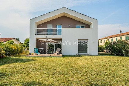 Villa unifamiliare via Luigi Galvani 1, Ponzano, Ponzano Veneto