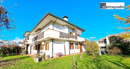 Villa unifamiliare via Monte Antelao 10, Centro, Conegliano