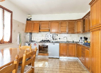 Villa bifamiliare via Pinesi, Ormelle