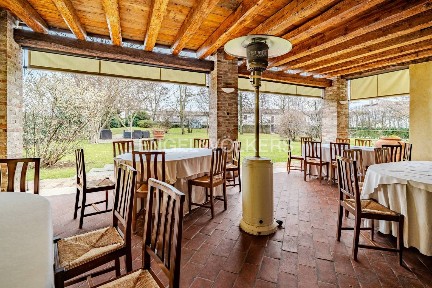 Villa unifamiliare via Schiavonesca Nuova, Centro, Volpago del Montello