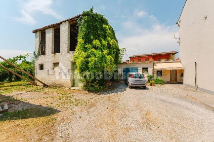 Villa unifamiliare via Rivere, Vazzola