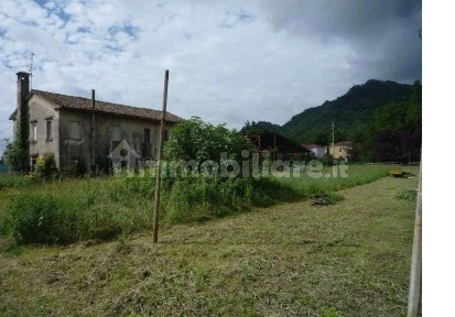 Villa all'asta via Carso 36, Vittorio Veneto