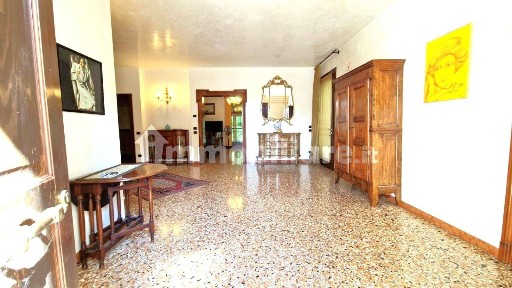 Villa unifamiliare via Fornetto, Asolo
