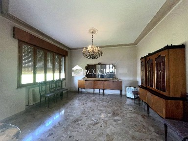Villa unifamiliare via Brescia, Centro, Mareno di Piave