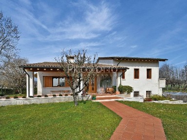 Villa unifamiliare via Mattarelli, Oné, Fonte