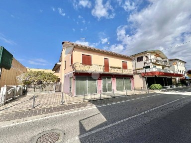 Villa bifamiliare via della Croce 10, Castelminio, Resana