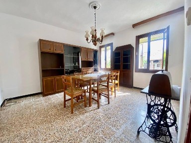Villa bifamiliare via Ospedale 15, Centro, Cornuda