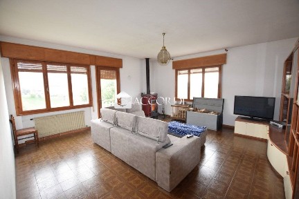 Villa unifamiliare via Monte Grappa, Monfumo