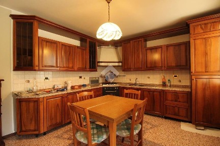 Villa plurifamiliare via Rosa, Gorgo al Monticano