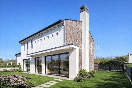 Villa bifamiliare via Boiago 11, Centro, Quinto di Treviso
