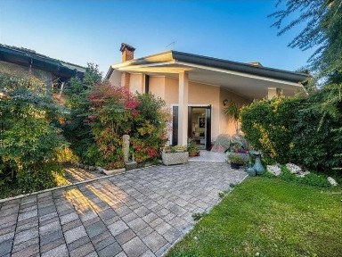 Villa unifamiliare via Antonio Bellucci 1, San Giuseppe - Aeroporto, Treviso