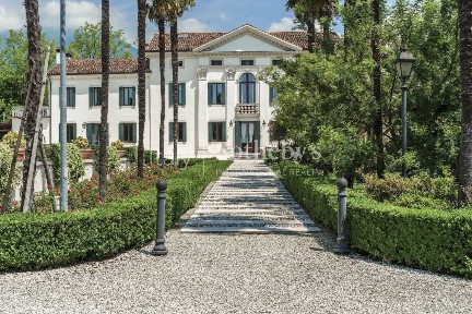Villa unifamiliare via Forlanini, Centro, Vittorio Veneto