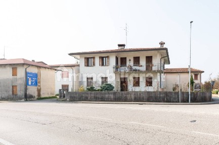 Villa unifamiliare via per sacile, Gaiarine