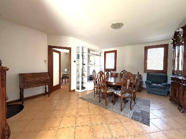 Villa bifamiliare via Noalese, Centro, Quinto di Treviso