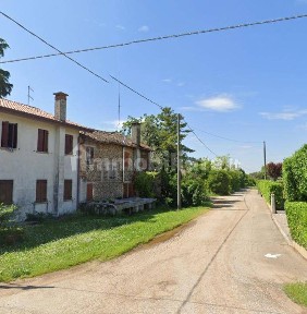 Villa all'asta via Campagna, Istrana