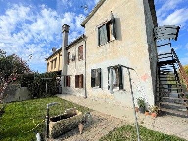 Villa bifamiliare via PASTEUR, Sant'Antonino - Ospedale, Treviso