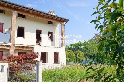Villa bifamiliare via Luigi Bavaresco, Paese