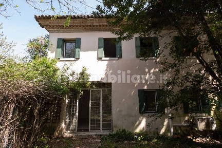 Appartamento in villa via San Michele 12, Centro, Casale sul Sile
