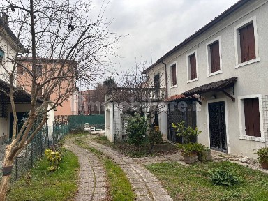 Villa unifamiliare via Agostino Steffani 6, Eden - Tribunale, Treviso