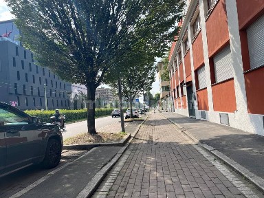 Magazzino - Deposito in Affitto