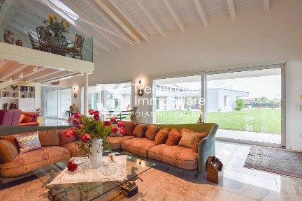Villa unifamiliare via Sant'Elena, Sant'elena, Silea