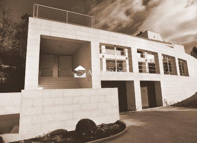 Villa unifamiliare via Giuseppe Verdi, Centro, Conegliano