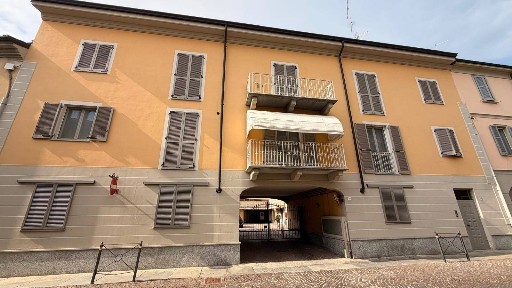 Attico via Sant'Ambrogio, Centro Storico, Voghera