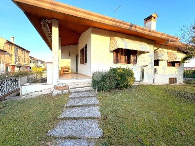 Villa unifamiliare via Del Bellato 1, Ponzano, Ponzano Veneto