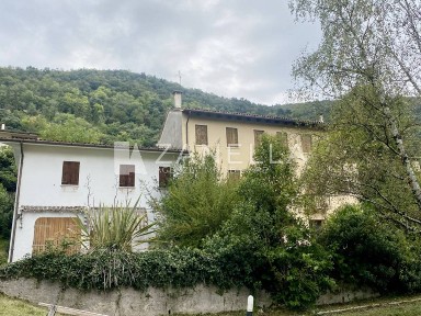 Villa unifamiliare via Roma, Centro, Valdobbiadene