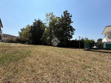 Villa bifamiliare via Fratelli Bandiera 2, Centro, Istrana