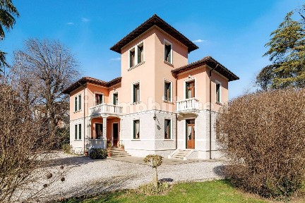 Villa unifamiliare, ottimo stato, 710 m², Santa Maria del Rovere, Treviso