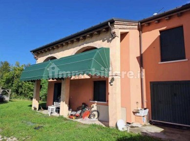 Villa all'asta vicolo San Michele, 13/a, Casale sul Sile