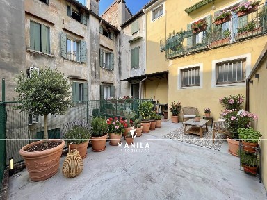 Villa unifamiliare viale B. Burchiellati, 30, 31100 Treviso Italia, Piazza del Grano - Burchiellati, Treviso