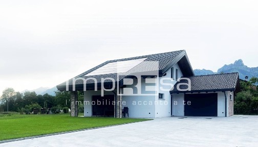Villa unifamiliare via L. Pozzi, Breda di Piave