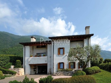 Villa unifamiliare via Roma, Centro, Borso del Grappa