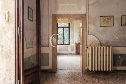 Villa unifamiliare via Antonio Rossi, Centro, Preganziol