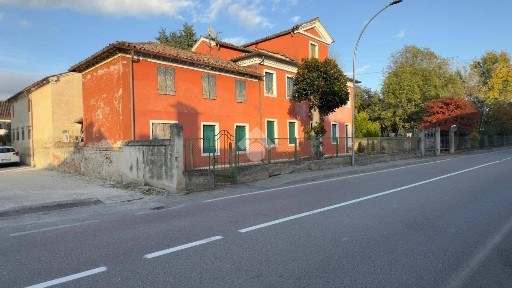 Villa unifamiliare via G. Marconi 72, Centro, Casale sul Sile