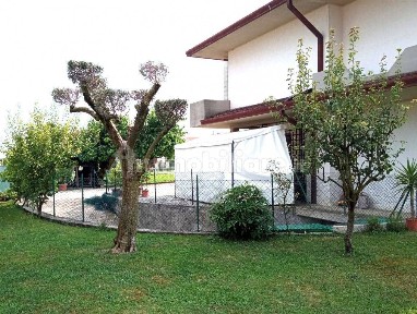 Villa bifamiliare, buono stato, 240 m², Ca' Rainati, San Zenone degli Ezzelini