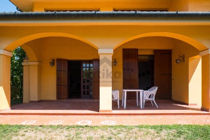 Villa unifamiliare via Fratelli Cervi, Centro, Paese