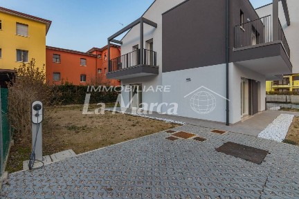 Villa bifamiliare via Zermanese 173, Sant'Antonino - Ospedale, Treviso
