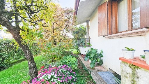 Villa bifamiliare via 27 Aprile 1, Vallà, Riese Pio X