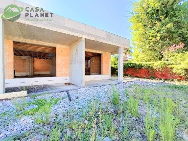Villa bifamiliare via Trento, Centro, Mogliano Veneto