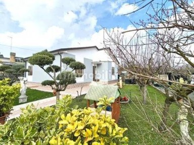 Villa unifamiliare via Priorato Sant'Antonio, 12, San Giuseppe - Aeroporto, Treviso