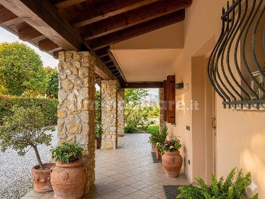 Villa bifamiliare via Marangona, Case Marin, Loria