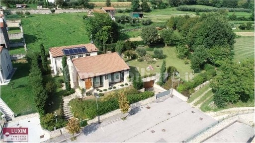 Villa unifamiliare Cassanego, 53, Borso del Grappa
