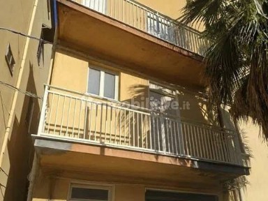 Villa unifamiliare via Roma, 209, Aragona