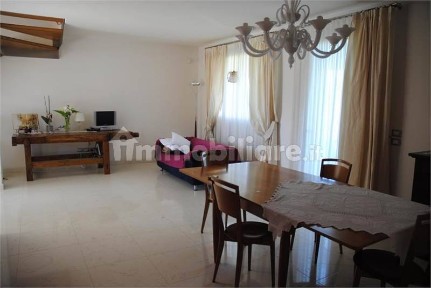 Villa unifamiliare via Casoni, Centro, Mogliano Veneto