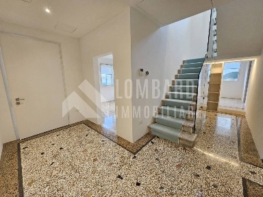 Villa bifamiliare, ottimo stato, 142 m², Centro, Mogliano Veneto